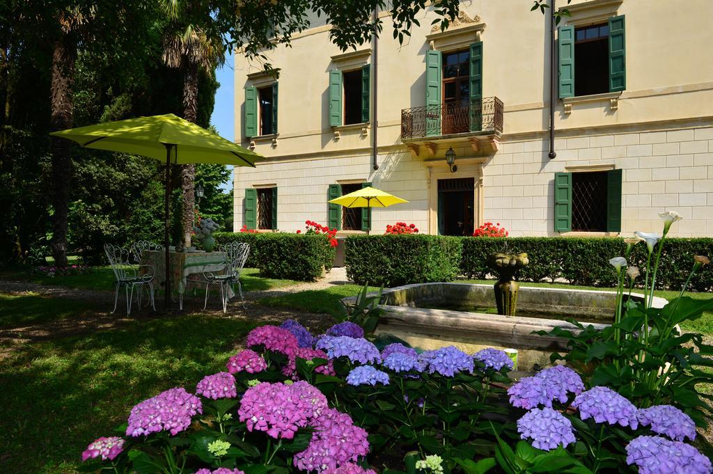 Relais Villa San Matteoサン・ピエトロ・イン・カリアーノ エクステリア 写真
